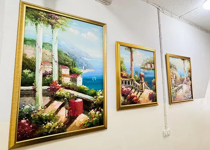Blissful Heaven At Bts Phromphong Emdistrict Shopping Area Hotel