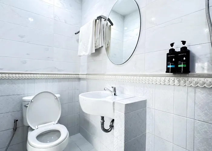 Hotel Blissful Heaven At Bts Phromphong Emdistrict Shopping Area